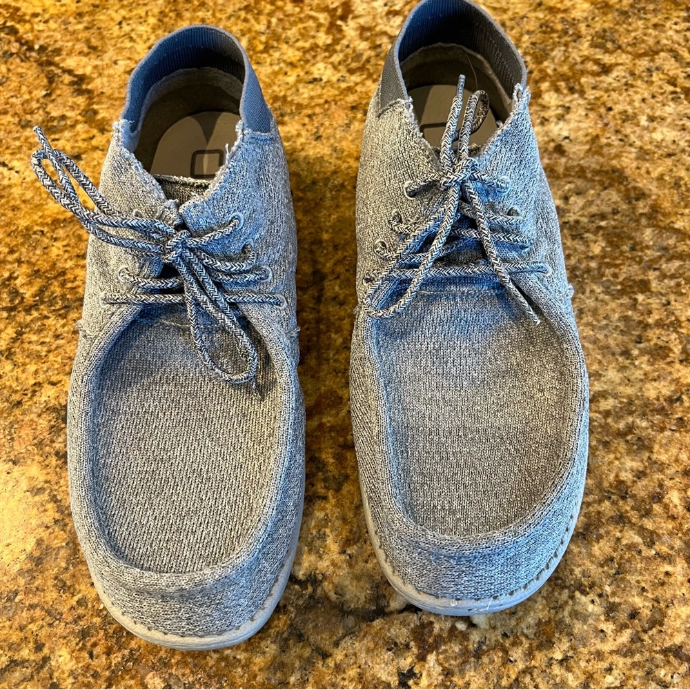 Hey Dude Grey Wayne shoe, Mens size 11, Gently used, see pics